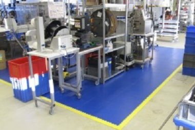 Flexi-Tile PVC Bodenbelag für Arbeitsplatz, Werkstatt uvm.