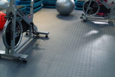 Flexi-Tile PVC Fliesen als Fitnessboden