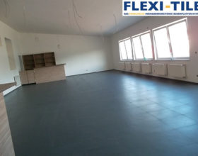 Flexi-Tile PVC-Fliesen im Gewerbe - Hammerschlag-Optik