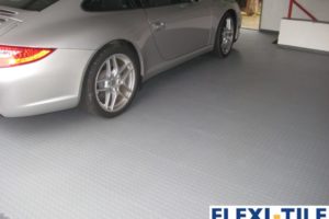 Flexi-Tile als PVC Garagenbodenplatten