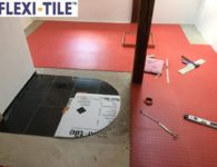 Anwendungsbeispiel Flexi-Tile Genoppte rote Fliesen