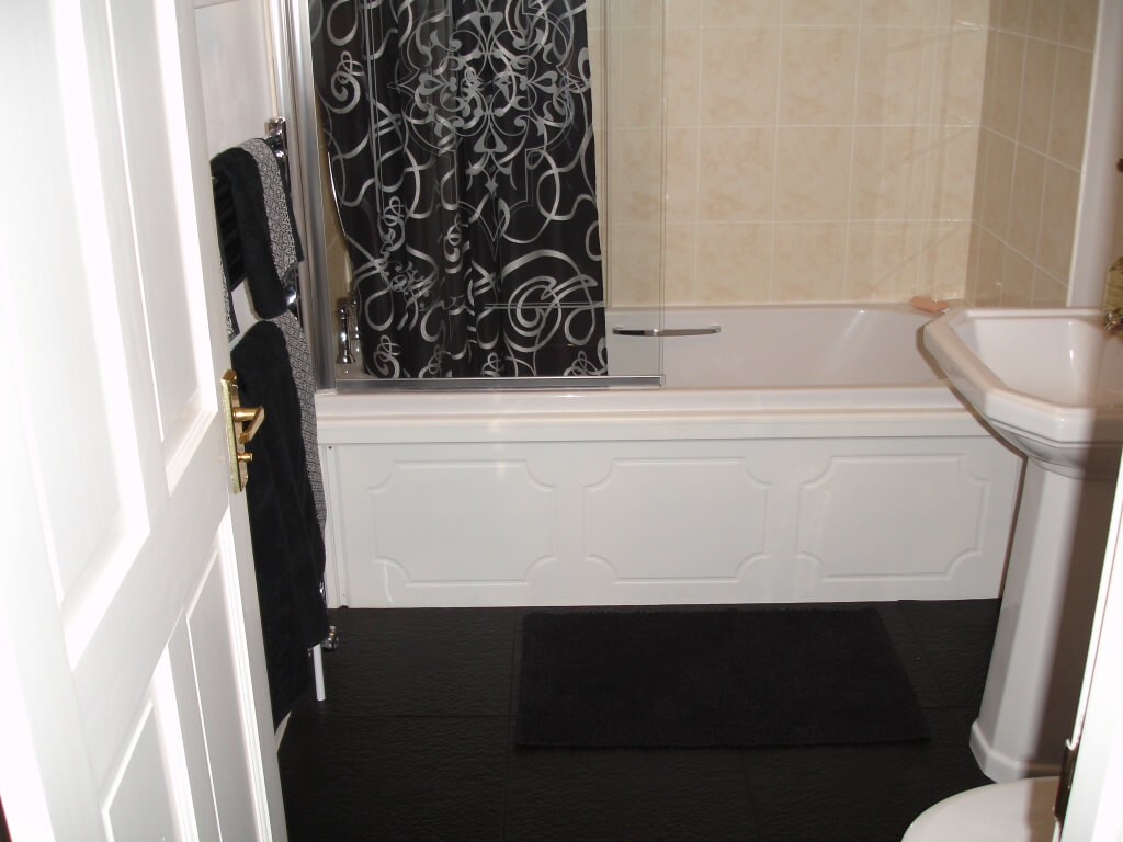 Badezimmer_gr._mit Flexi-Tile - Kl