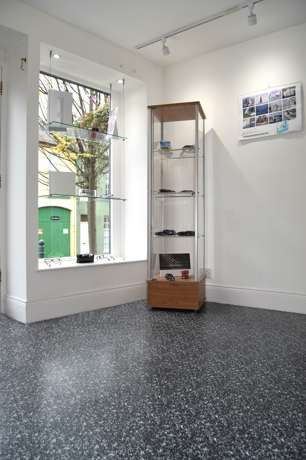 Granit Optik im Ladenbereich